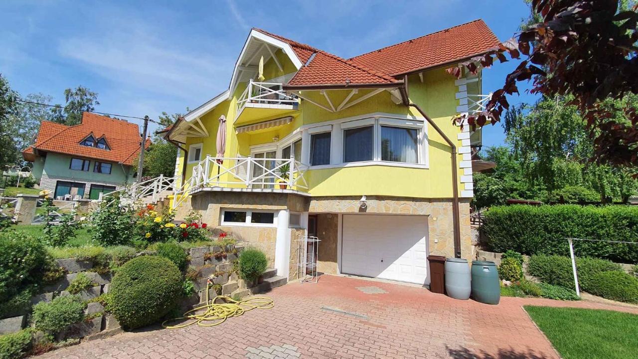 Apartment In Fonyod/Balaton 18580 Екстериор снимка